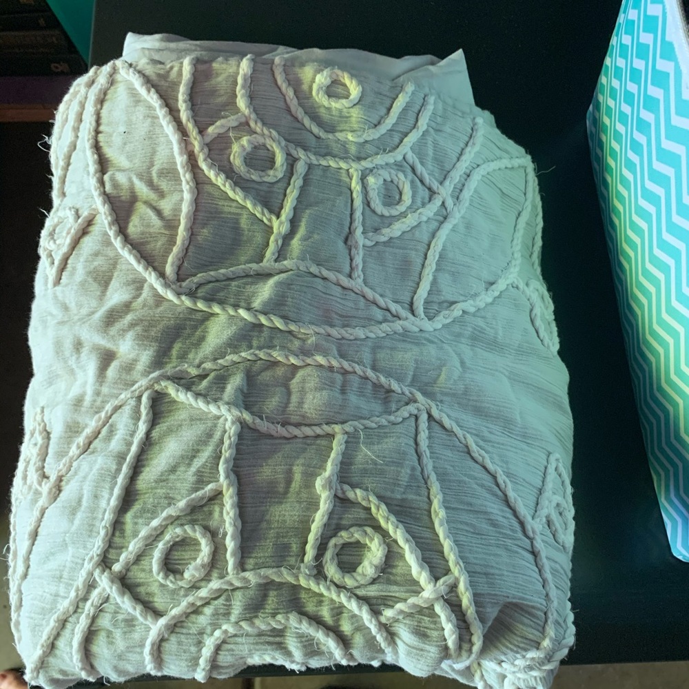 Queen bedskirt